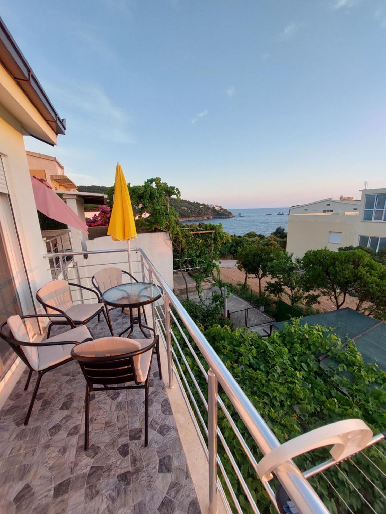 Apartments Marina Утьеха Экстерьер фото