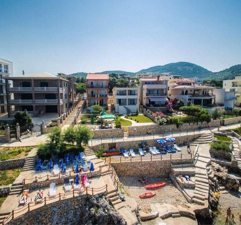 Apartments Marina Утьеха Экстерьер фото